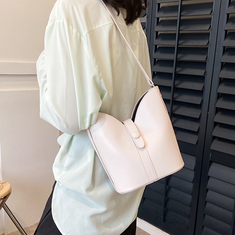 Túi Đeo Vai Bằng Da pu Thiết Kế Đơn Giản Dễ Phối Đồ Thời Trang Cho Nữ