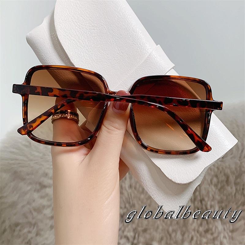 Kính Mát Phân Cực Mặt Vuông Màu Gradient Phong Cách Cổ Điển Dễ Thương Dành Cho Nam Và Nữ