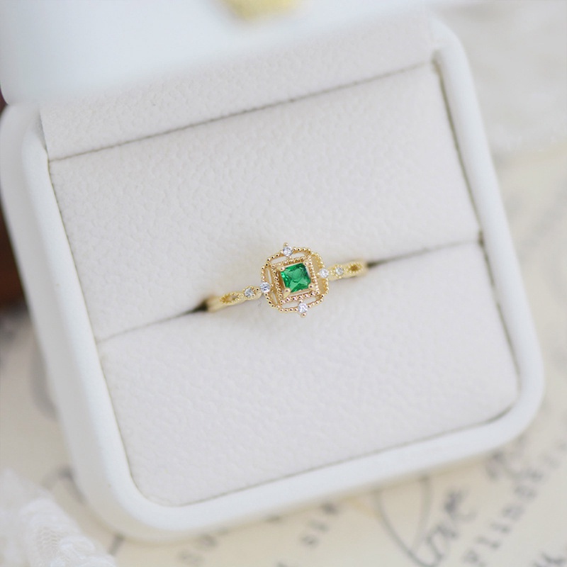 Nhẫn Cưới Đính Đá Zircon Hình Trái Tim Màu Xanh Lá Phong Cách Hàn Quốc Cho Nữ