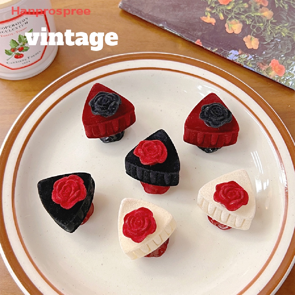 Hanprospree > Kẹp Tóc Mái Hình Tai Mèo Hai Mặt Màu Trơn Phong Cách Retro