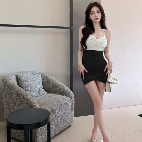 Đầm Ngắn Cổ V Đính Nơ Thời Trang Nữ Tính