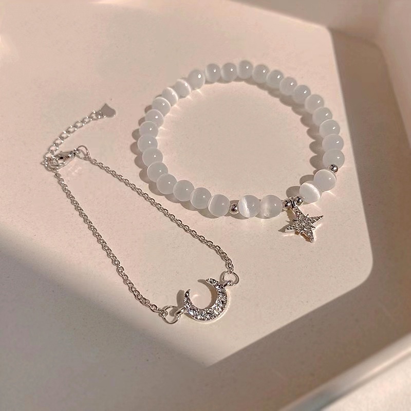 Vòng Tay Hai Lớp Đính Hạt Hình Ngôi Sao Mặt Trăng Thiết Kế Đơn Giản Thời Trang Cho Nữ