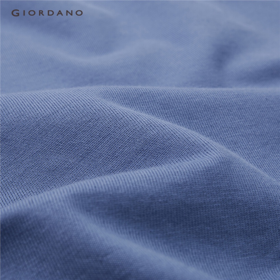 Áo thun GIORDANO 90093381 100% dệt kim cotton dạng rộng cổ tròn tay ngắn thêu họa tiết thời trang dành cho nam