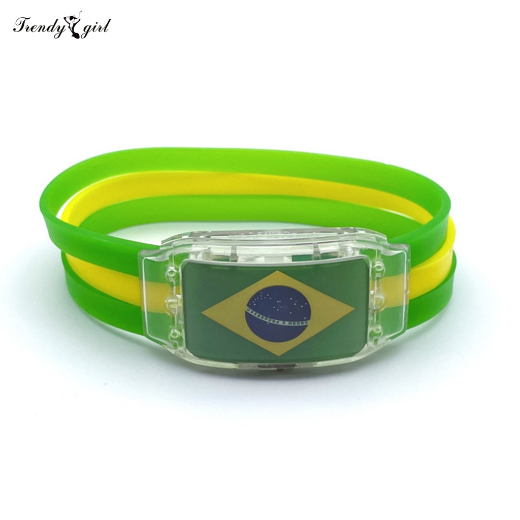 Vòng Tay Đèn LED Màu Sắc Tươi Sáng Hình Quốc Kỳ World Cup Qatar World Cup