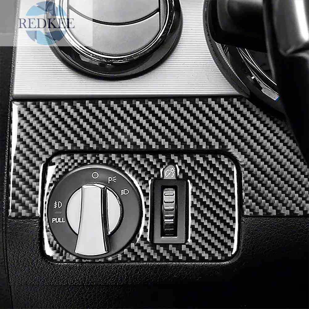 Set 3 Miếng Dán Sợi Carbon Màu Đen Trang Trí Nội Thất Xe Hơi Ford Mustang 2005 2009