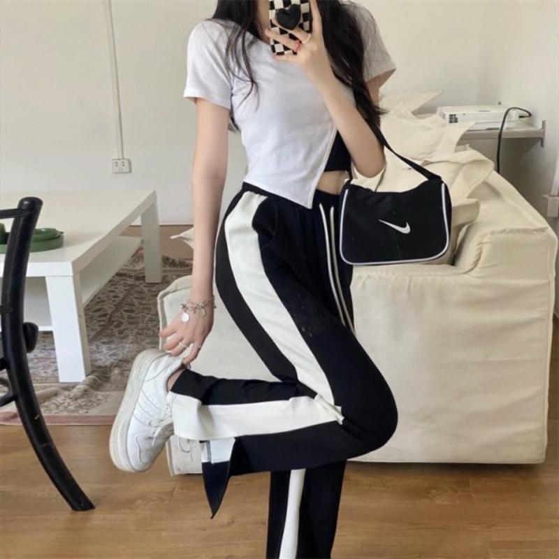 Quần Dài Lưng Cao Ống Rộng Xẻ Tà Màu Trắng Đen Phong Cách Retro