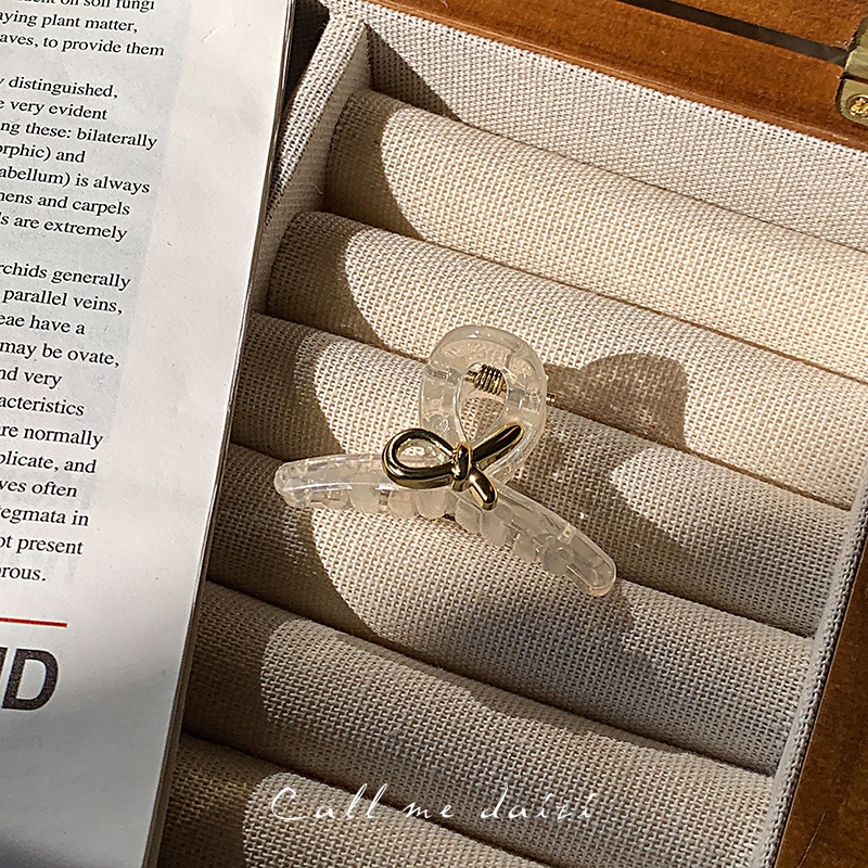 Kẹp Tóc Hình Cá Mập Thiết Kế Nhỏ Nhắn Xinh Xắn Thời Trang Dành Cho Nữ