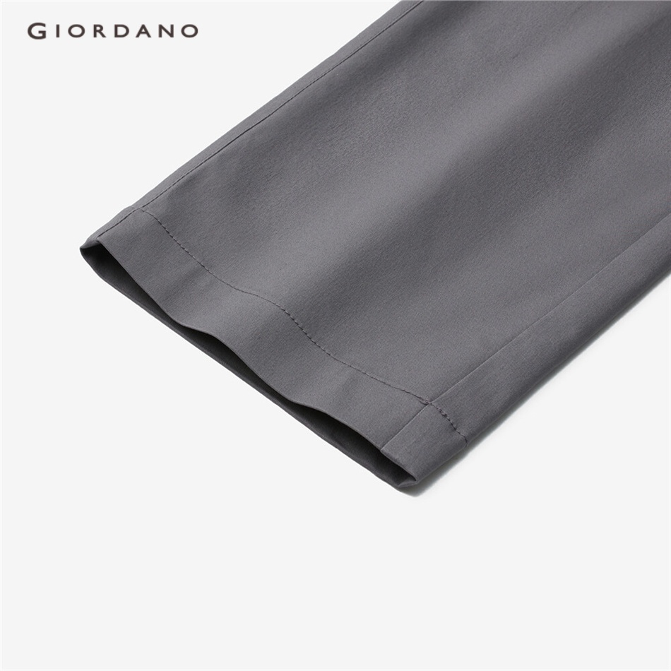 Quần GIORDANO 01113346 cạp trễ co giãn công nghệ cao dành cho nam