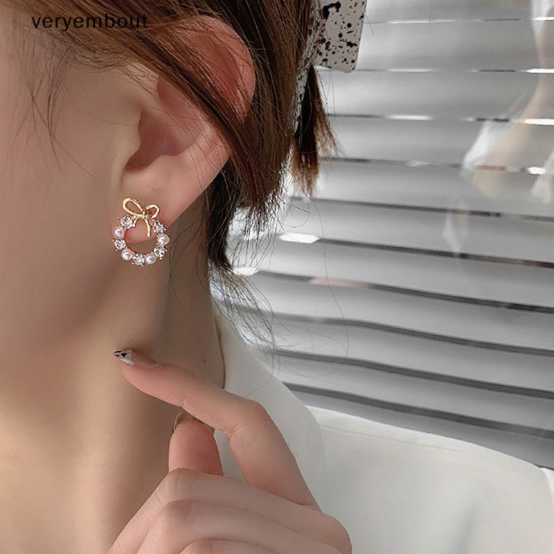Khuyên Tai Kim Loại Đính Hạt Ngọc Trai Nhân Tạo Thanh Lịch Thời Trang Cho Nữ