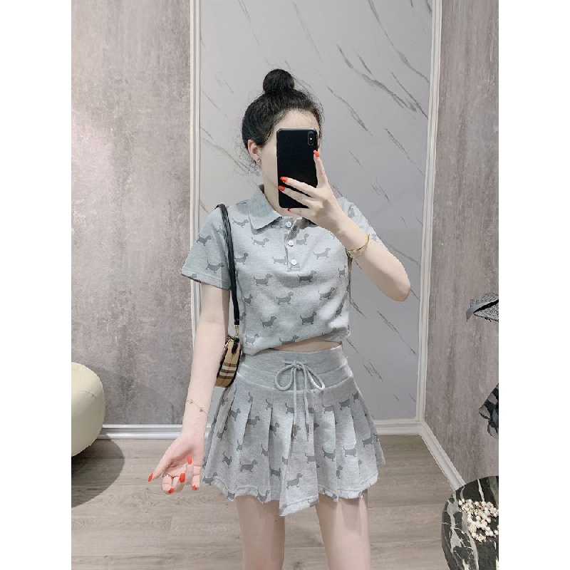 New Internet celebrity fashion folding collar polo shirt pleated skirt two-piece set small casual temperament short-sleeved T-shirt A- line skirt casual sports suit