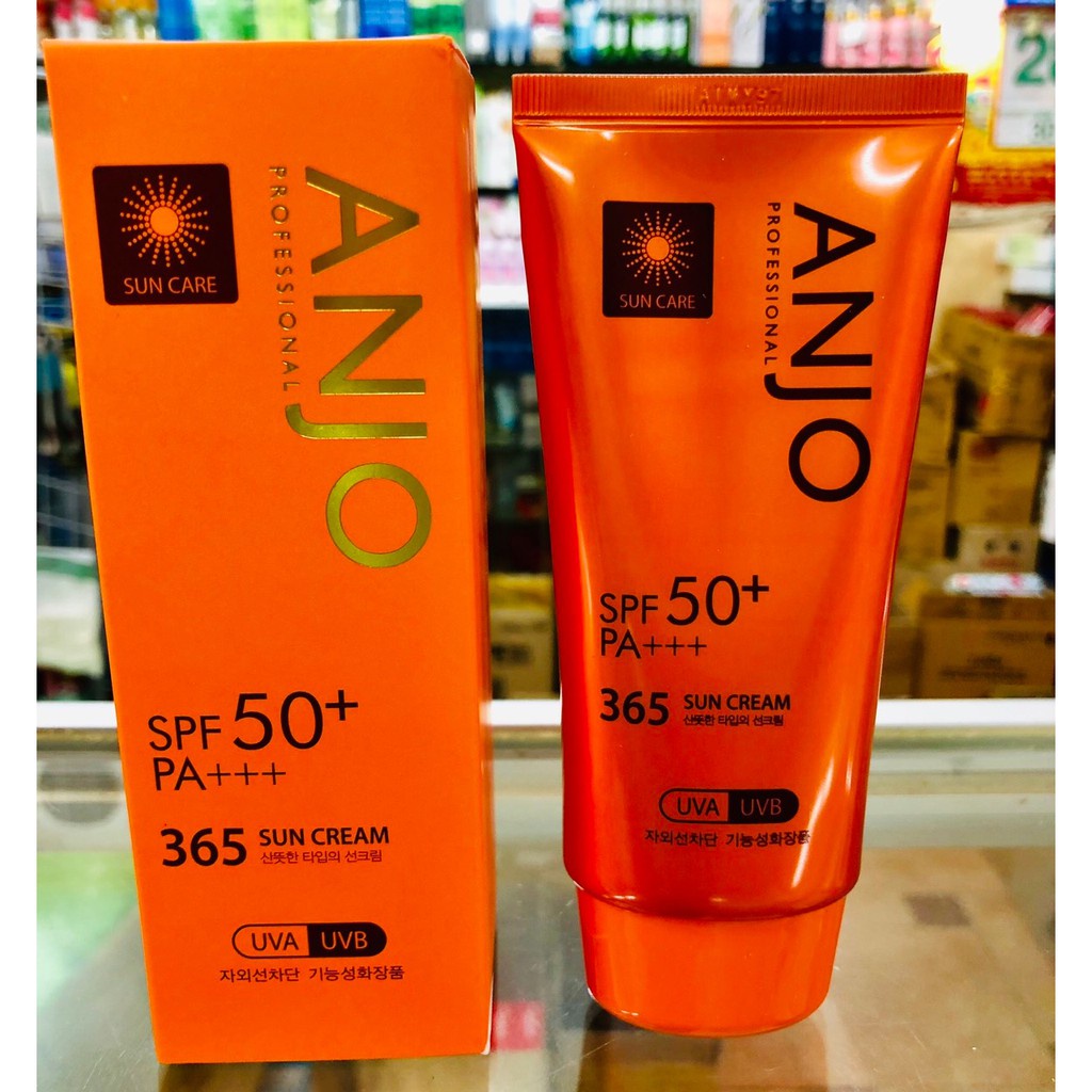 Kem Chống Nắng Nâng Tone Phỗ Rộng Anjo Professional SPF 50+ PA +++ 365 Sun Cream 70ml Hàn Quốc