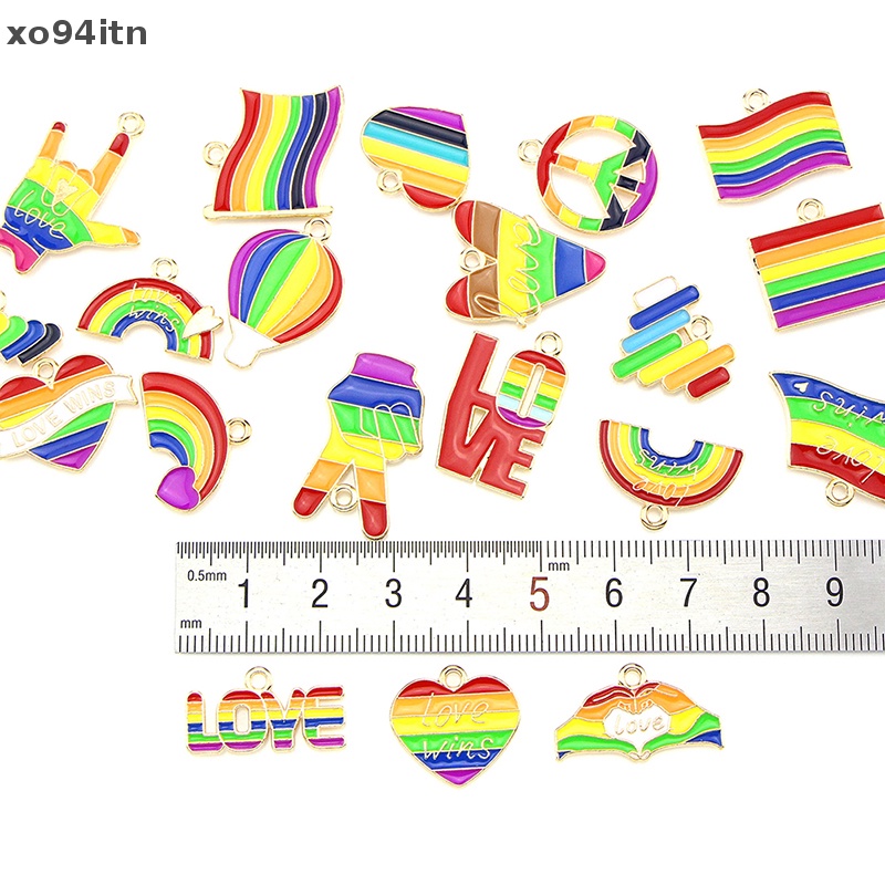 Set 20 Mặt Dây Chuyền / Bông Tai / Vòng Tay Hình Trái Tim Xinh Xắn