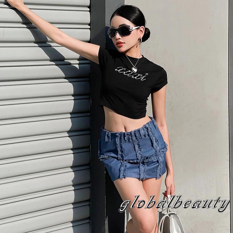 Áo Croptop Tay Ngắn Cổ Tròn Đính Đá Phong Cách Thời Trang Đường Phố Cho Nữ