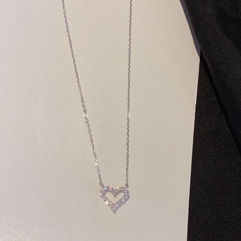 Vòng cổ DODDER mặt trái tim rỗng đính đá pha lê thời trang cho nữ