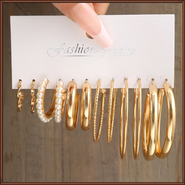 Bộ Khuyên Tai Hình Vuông Bằng Kim Loại Đính Ngọc Trai Cổ Điển Cho Nữ