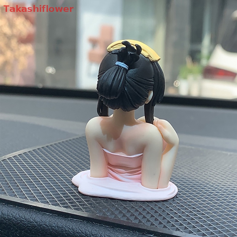 Bảng Điều Khiển Họa Tiết Anime Gợi Cảm Cho Xe Hơi