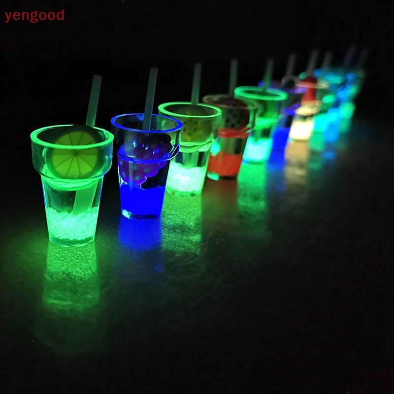 (YGD) Bộ 2 Ly Thủy Tinh Nhỏ Màu Sắc Ngẫu Nhiên Trang Trí Phong Cảnh