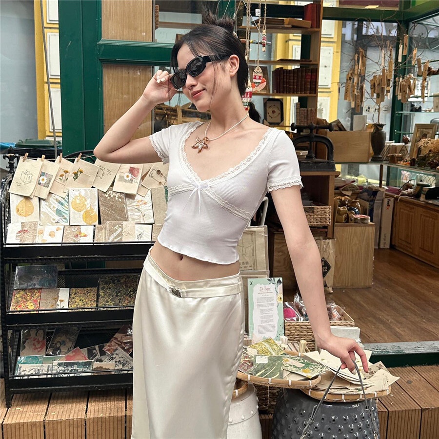Kliou Áo Thun Crop top Tay Ngắn Cổ Chữ V Phối Ren Thắt Nơ Thời Trang Mùa Hè 2023 Mới Cho Nữ