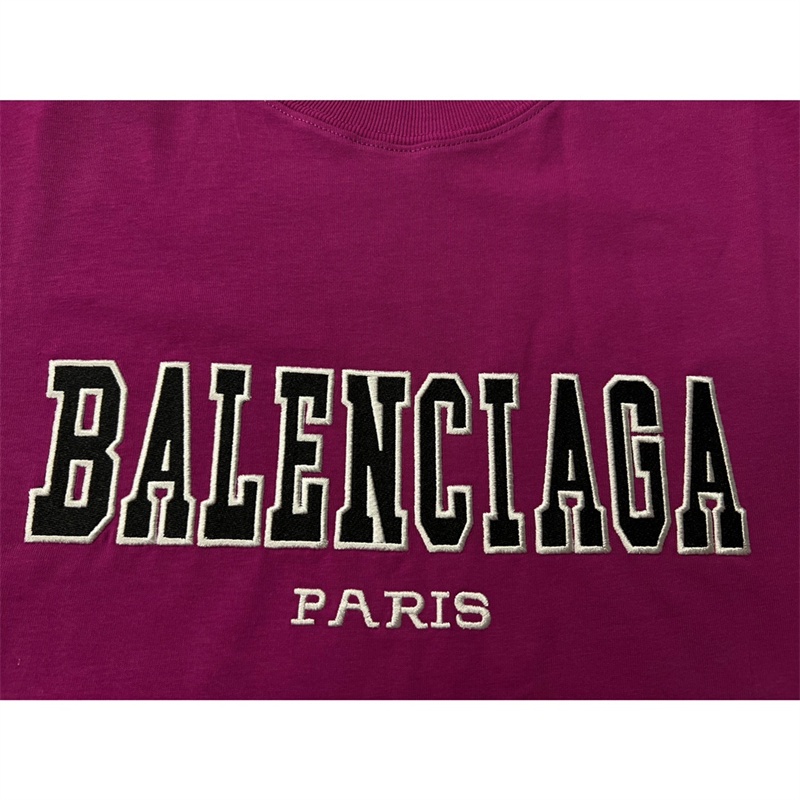 Áo Thun Tay Ngắn Dáng Rộng Thêu Họa Tiết Kiểu Cổ Điển Chất Lượng Cao