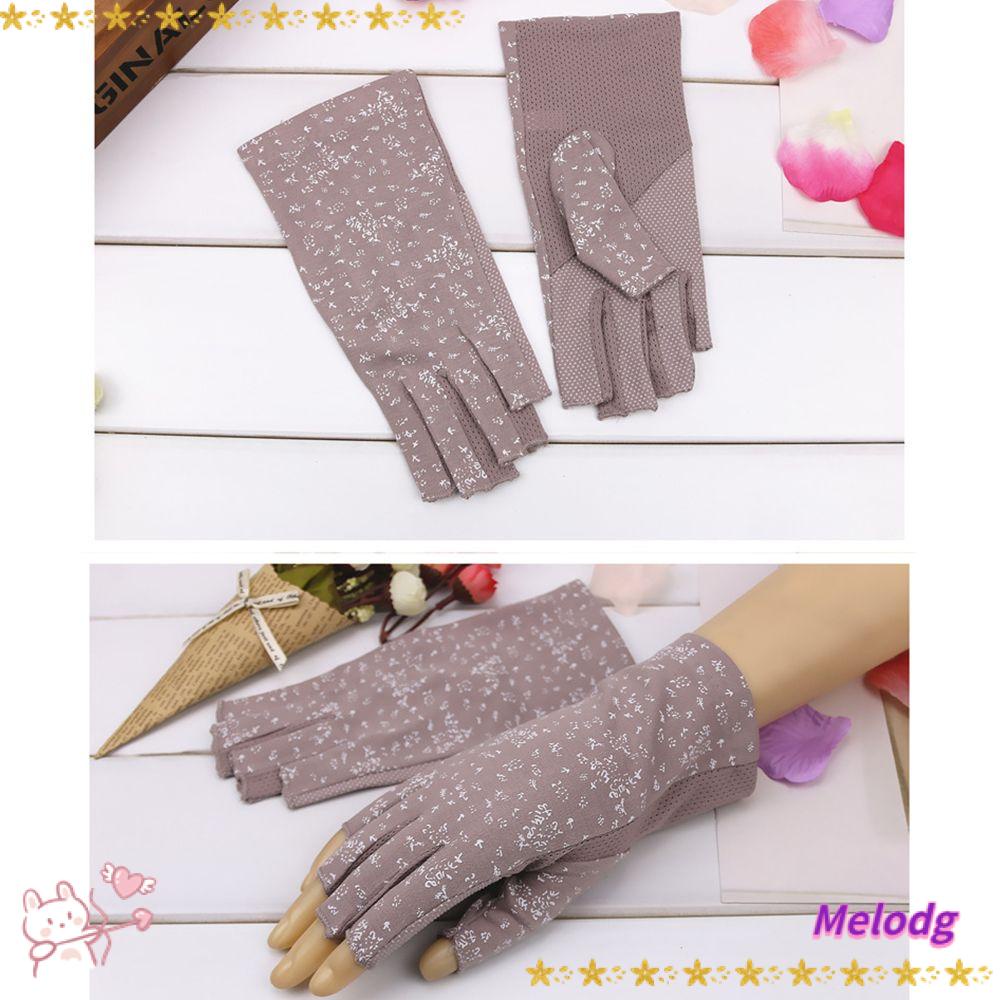 1 Đôi Găng Tay Nửa Ngón Chống Nắng Chống Trượt Thời Trang Mùa Hè Cho Nữ
