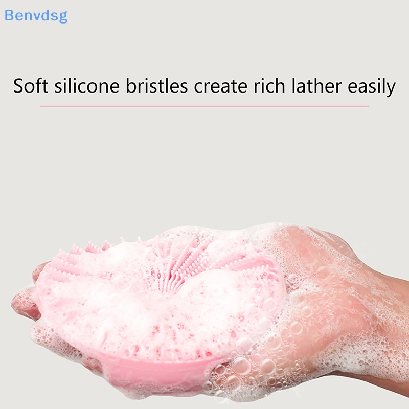 Bàn Chải Tắm Silicone Gắn Tường Tiện Dụng