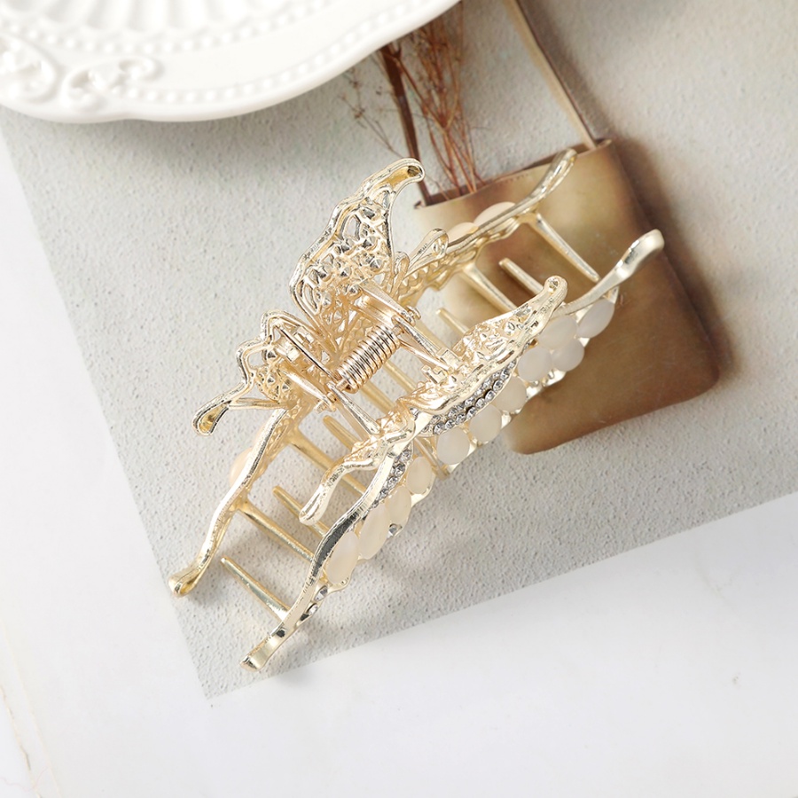 Kẹp Tóc Hình Bướm Đính Đá Và Ngọc Trai Thanh Lịch