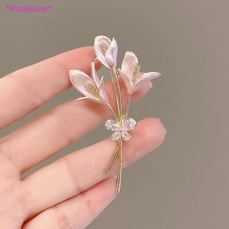 Ghim Cài Áo Hình Bông Hoa Đính Đá Xinh Xắn Dành Cho Nữ Mới