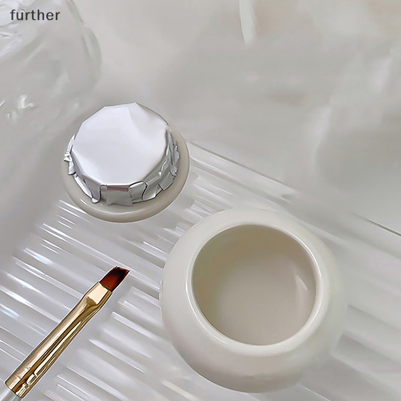Cốc Sứ Đựng Bàn Chải Làm Sạch Móng Tay Có Nắp Đậy Tiện Dụng