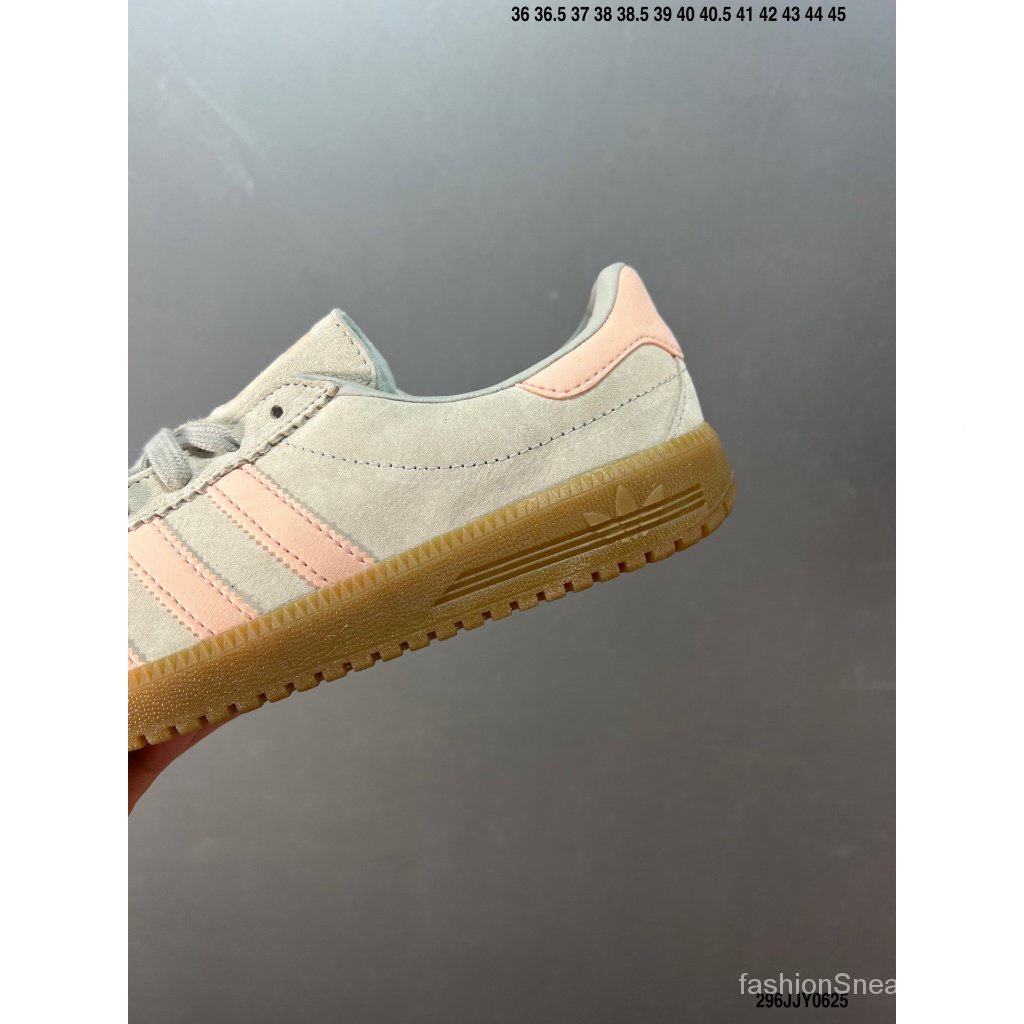 Three - Giày sneakers Bermuda Cỏ Đơn Màu Xám Nhạt Phong Cách retro