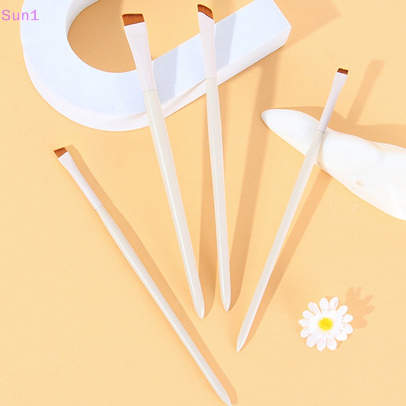 Set 1 / 4 Cọ Trang Điểm Siêu Mỏng Với Tay Cầm Bằng Gỗ Tiện Dụng