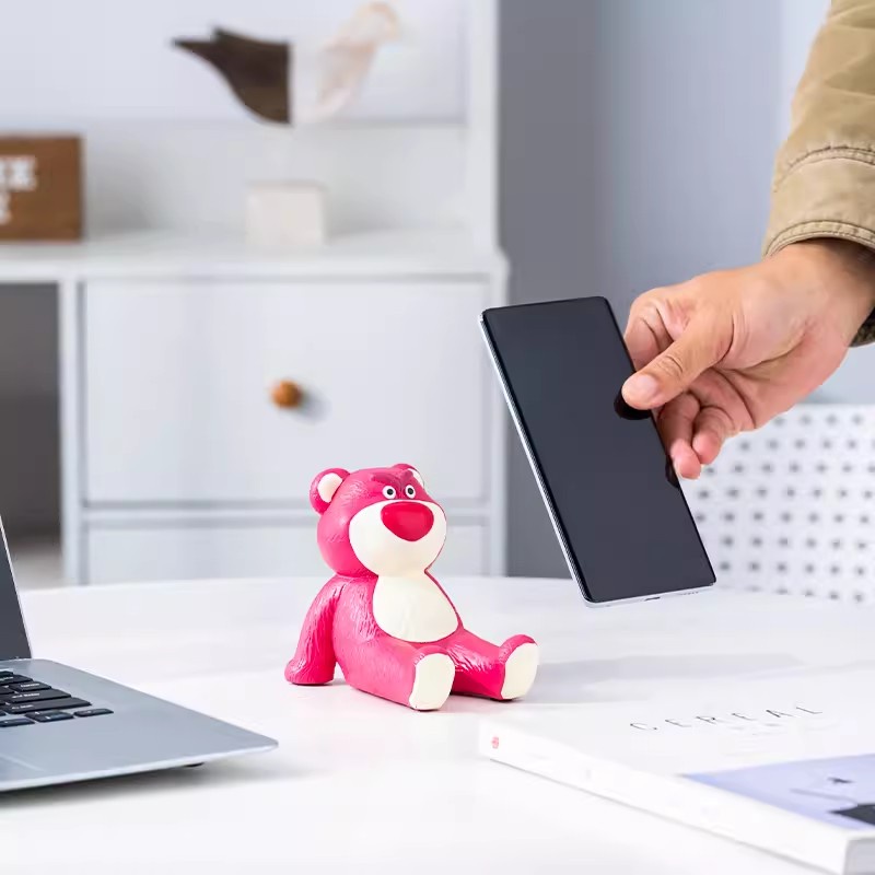 Giá Đỡ Điện Thoại Hình Chú Gấu / Dâu Tây Dễ Thương Tiện Dụng Cho Bé Gái