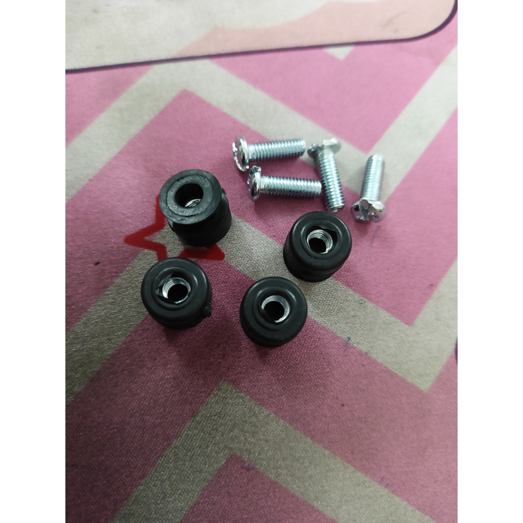 Kính chắn gió SH ý 2009 2010 2011 tem honda đỏ, kèm ốc đầy đủ