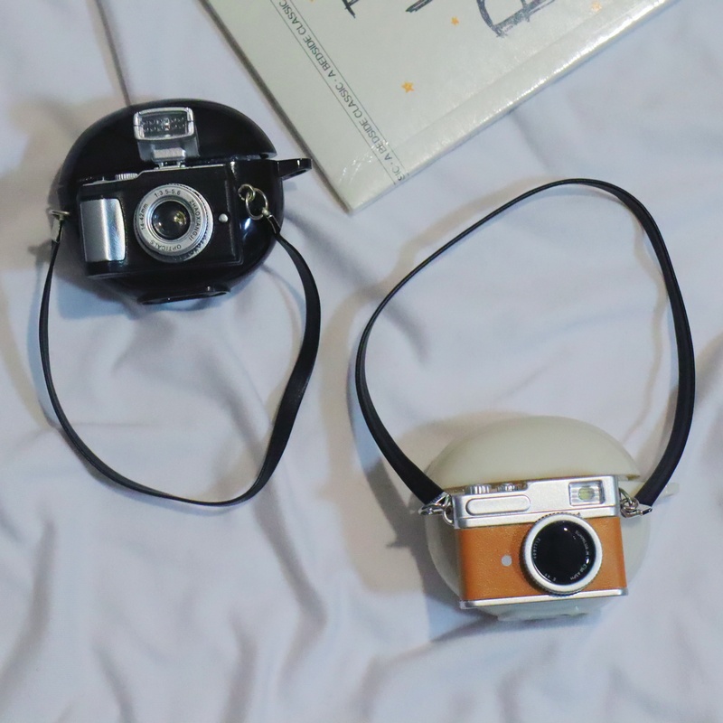 Vỏ Bảo Vệ Hộp Sạc Tai Nghe Edifier X2 Có Móc Treo Hình Máy Ảnh Kèm Đèn Led