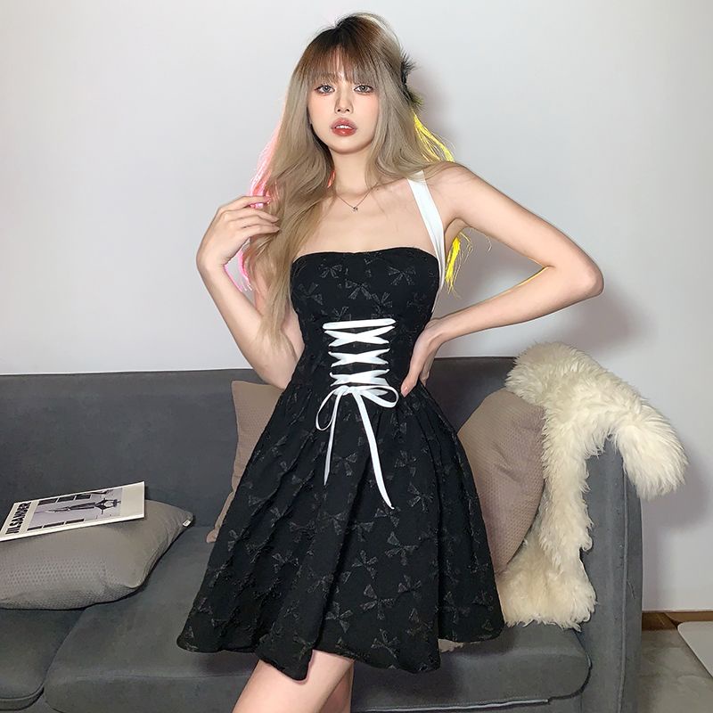 Kisf Đầm Cổ Yếm Buộc Dây Nhấn Eo Thời Trang Cá Tính Ngọt Ngào Cho Nữ