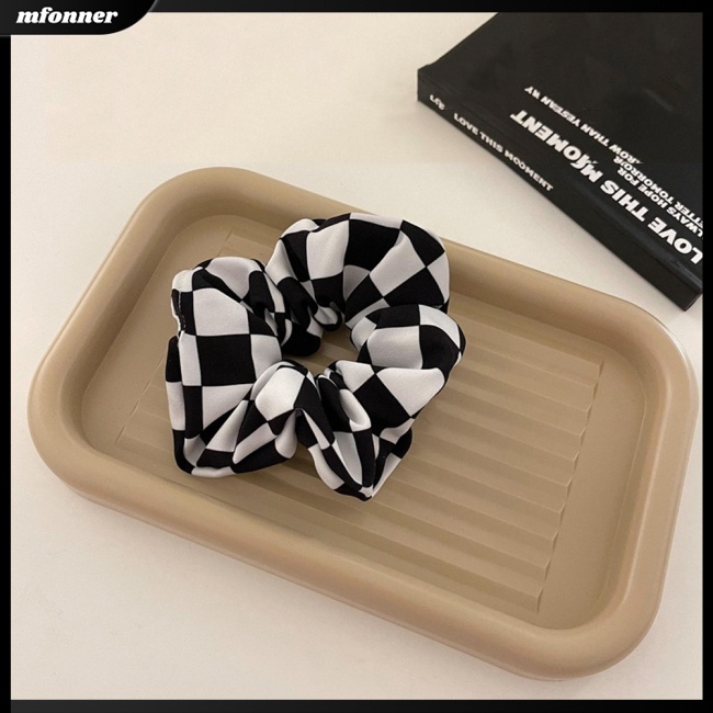 Băng Đô Cài Tóc Họa Tiết Caro Trắng Đen Hiện Đại