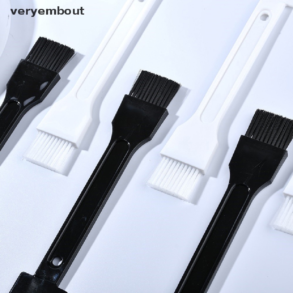 Chổi Mini Quét Bụi Bàn Phím Máy Tính Kỹ Thuật Số Tiện Dụng