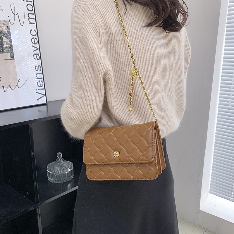 Ielgy Túi Đeo Vai Nhỏ Điều Chỉnh Được Có Dây Xích Thời Trang niche Phiên Bản Hàn Quốc Cổ Điển Bóng Vàng Nhỏ