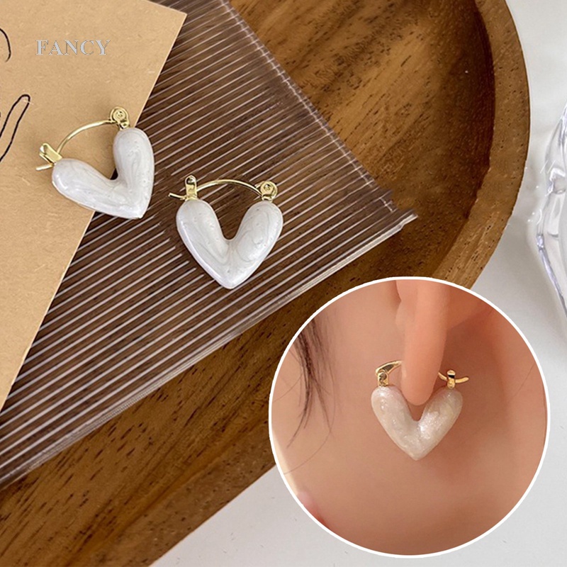 Khuyên Tai Kim Loại Hình Trái Tim Đính Đá Sang Trọng Cho Nữ