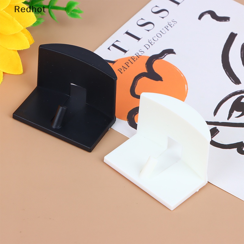 Bộ 2 Móc Treo Mũ Lưỡi Trai Gắn Tường Tiện Dụng