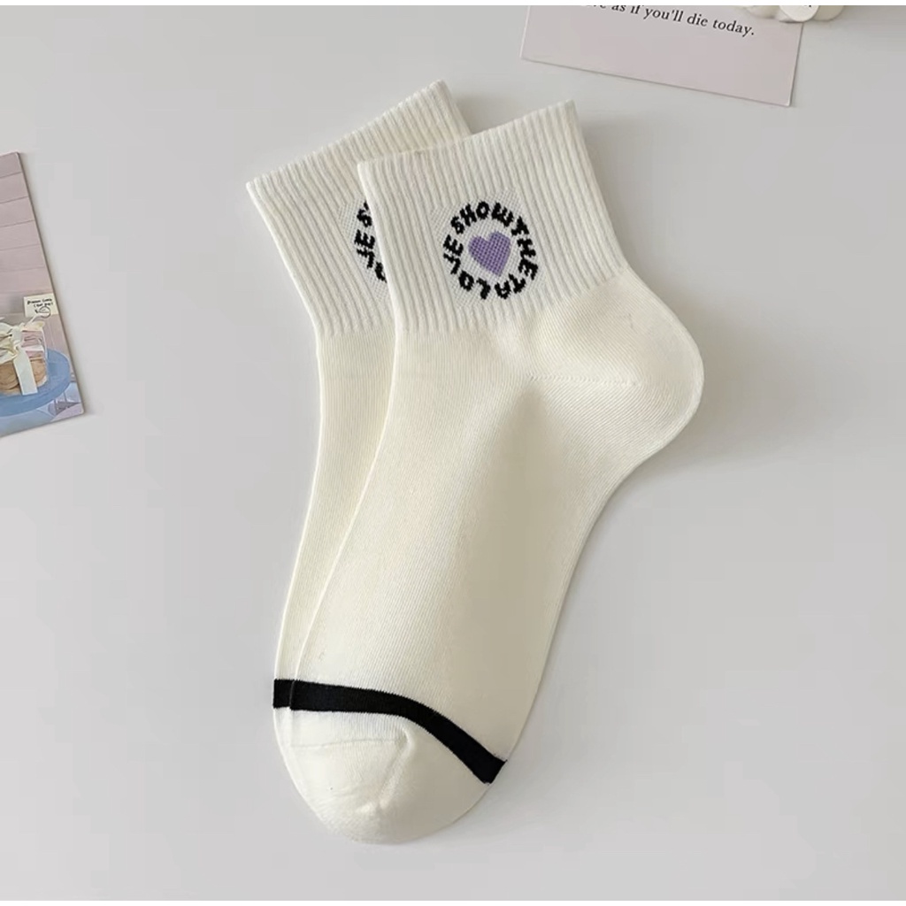 Vớ Thể Thao Bằng Cotton Màu Tím In Họa Tiết Trái Tim Dễ Thương Cho Nữ