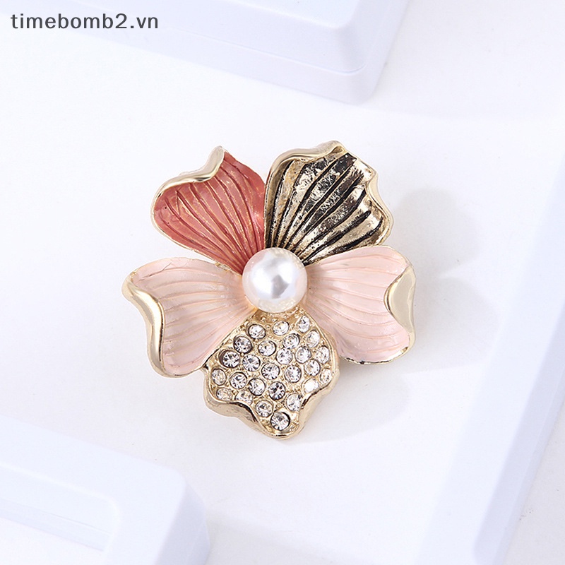 {Timebomb} Ghim Cài Áo Hình Hoa Đính Đá Pha Lê / Ngọc Trai Thời Trang Chống Lộ Hàng Dành Cho Bạn Nữ.