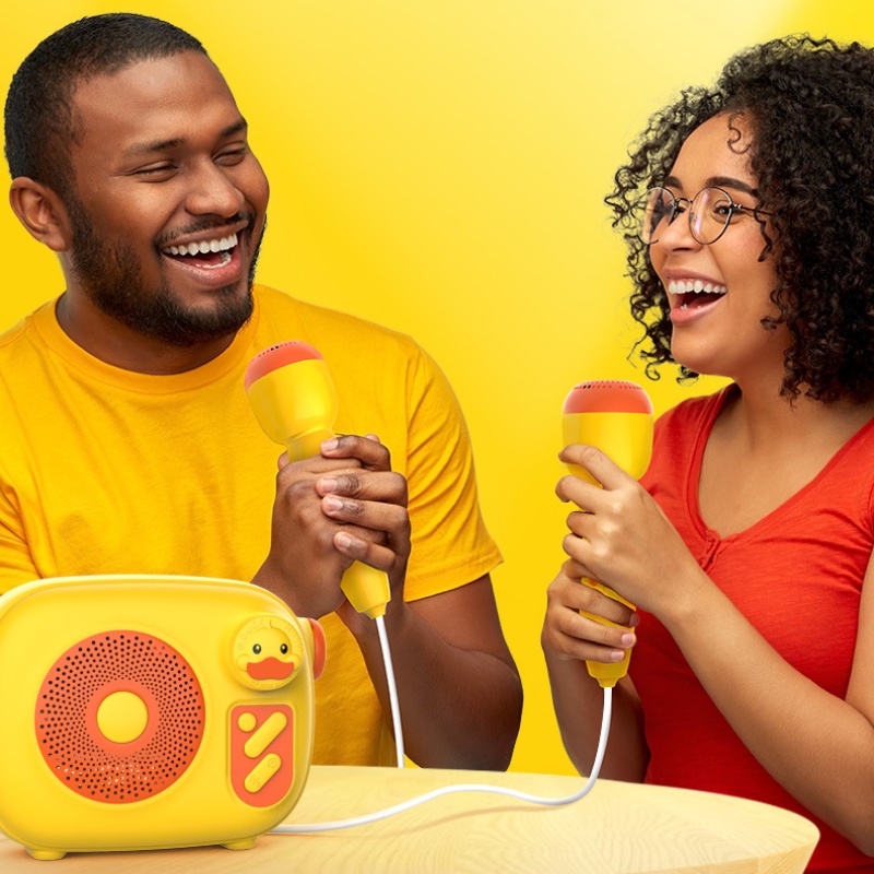 Bộ Đồ Chơi Hát Karaoke Gồm Loa Bluetooth + Micro + Vịt Vàng G + Micro Cho Trẻ Em