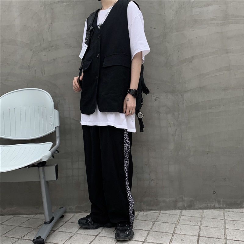 Áo Không Tay Dáng Rộng Phối Nhiều Túi Cá Tính Dành Cho Cặp Đôi