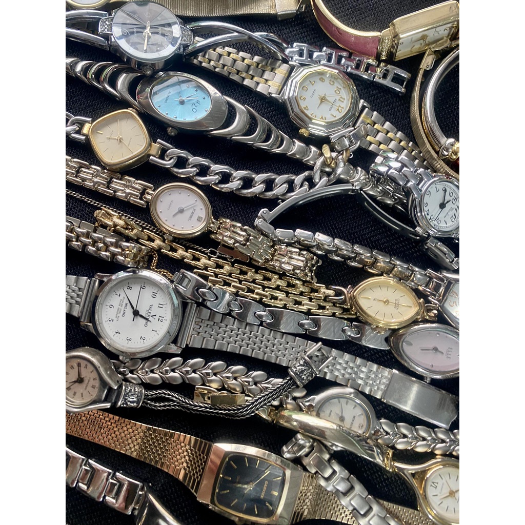 Đồng hồ nữ size nhỏ dạng còng, lụa, dây kim loại siêu xinh hàng 2hand, vintage bãi Nhật