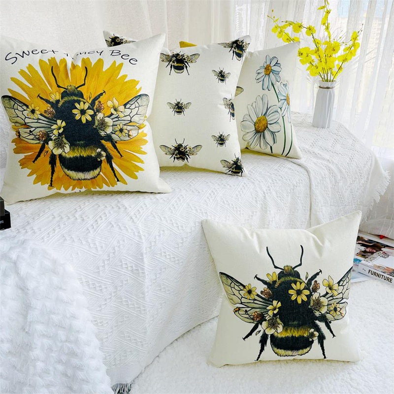 Bộ 4 Vỏ Gối Họa Tiết Chú Ong Trang Trí Nhà Cửa 18X18