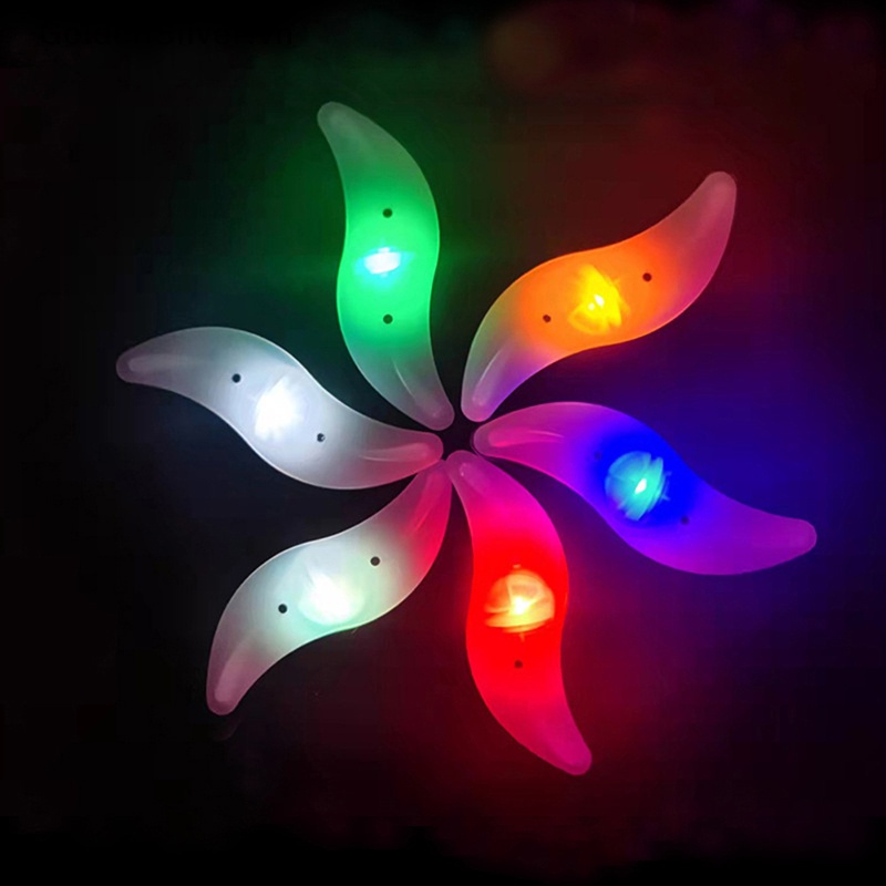 Đèn LED Cảnh Báo Ánh Sáng Vàng Bạc Chống Nước Gắn Căm Xe Đạp