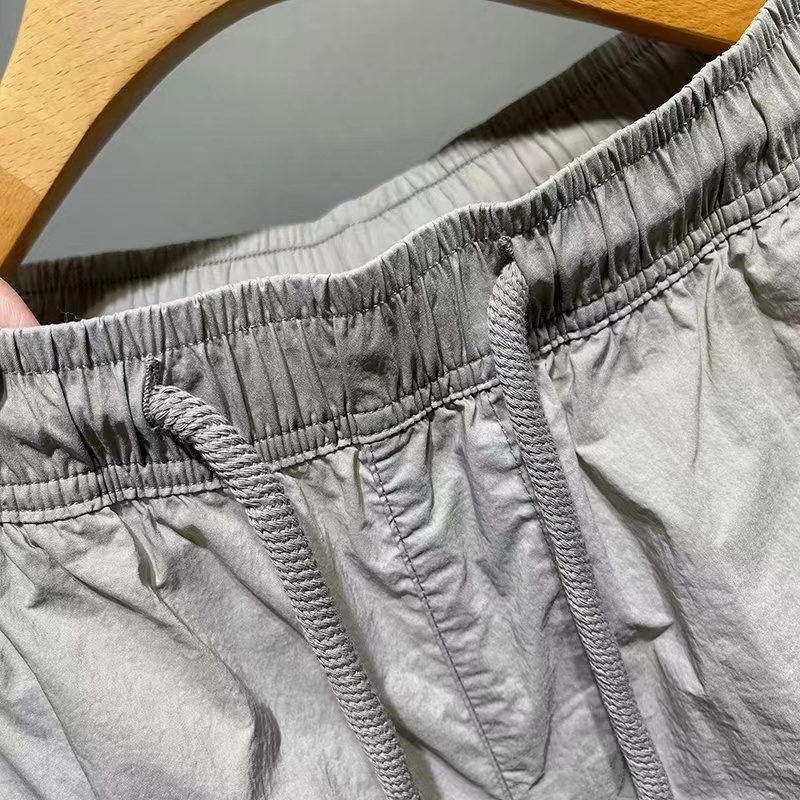 Quần Short nylon Thêu Nhãn Hiệu Hình Vuông Thời Trang Thường Ngày