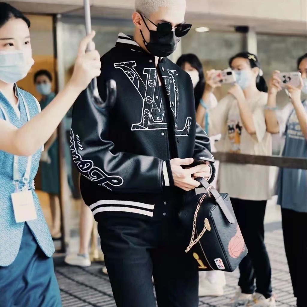 Áo Khoác Bóng Chày In logo louis vuitton Cá Tính Cho Nam Và Nữ
