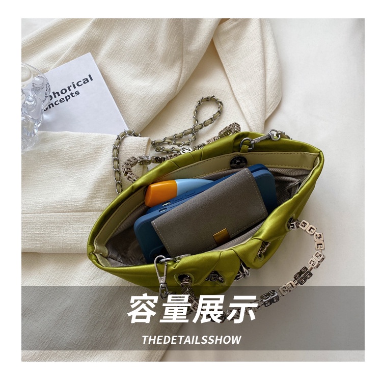 Túi Xách Đeo Chéo Hình Đám Mây Xếp Ly Thời Trang Cho Nữ