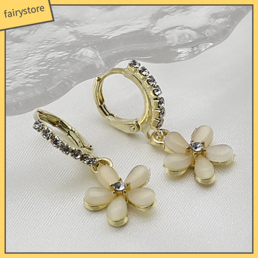 1 Đôi Bông Tai Hình Hoa Đính Đá Opal Nhân Tạo Phong Cách Hàn Quốc Dành Cho Nữ